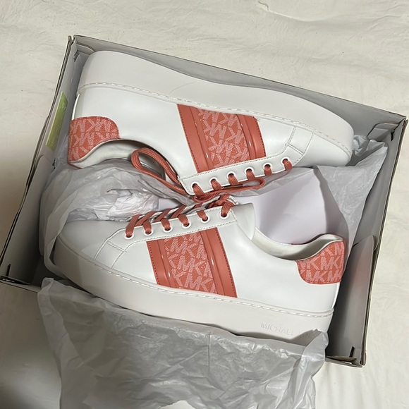 Michael Kors sneakers - Picture 1 of 6